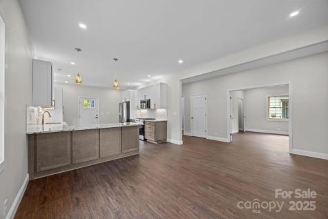 102 Clingman Avenue Asheville NC 28801