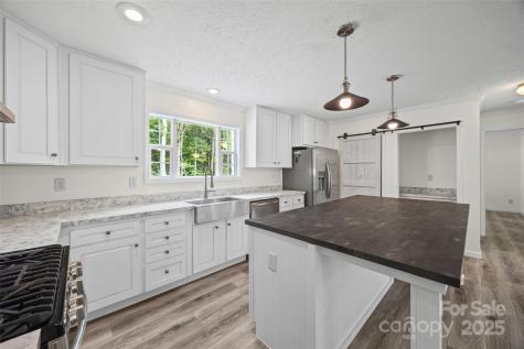 2025 Kisatchie Drive Hickory Grove SC 29717