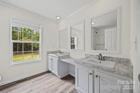 2025 Kisatchie Drive Hickory Grove SC 29717