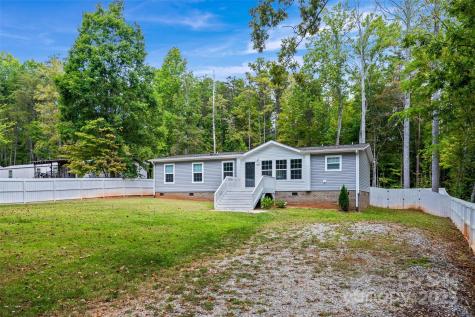 2025 Kisatchie Drive Hickory Grove SC 29717