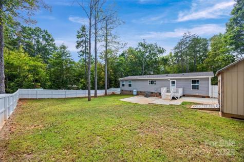 2025 Kisatchie Drive Hickory Grove SC 29717