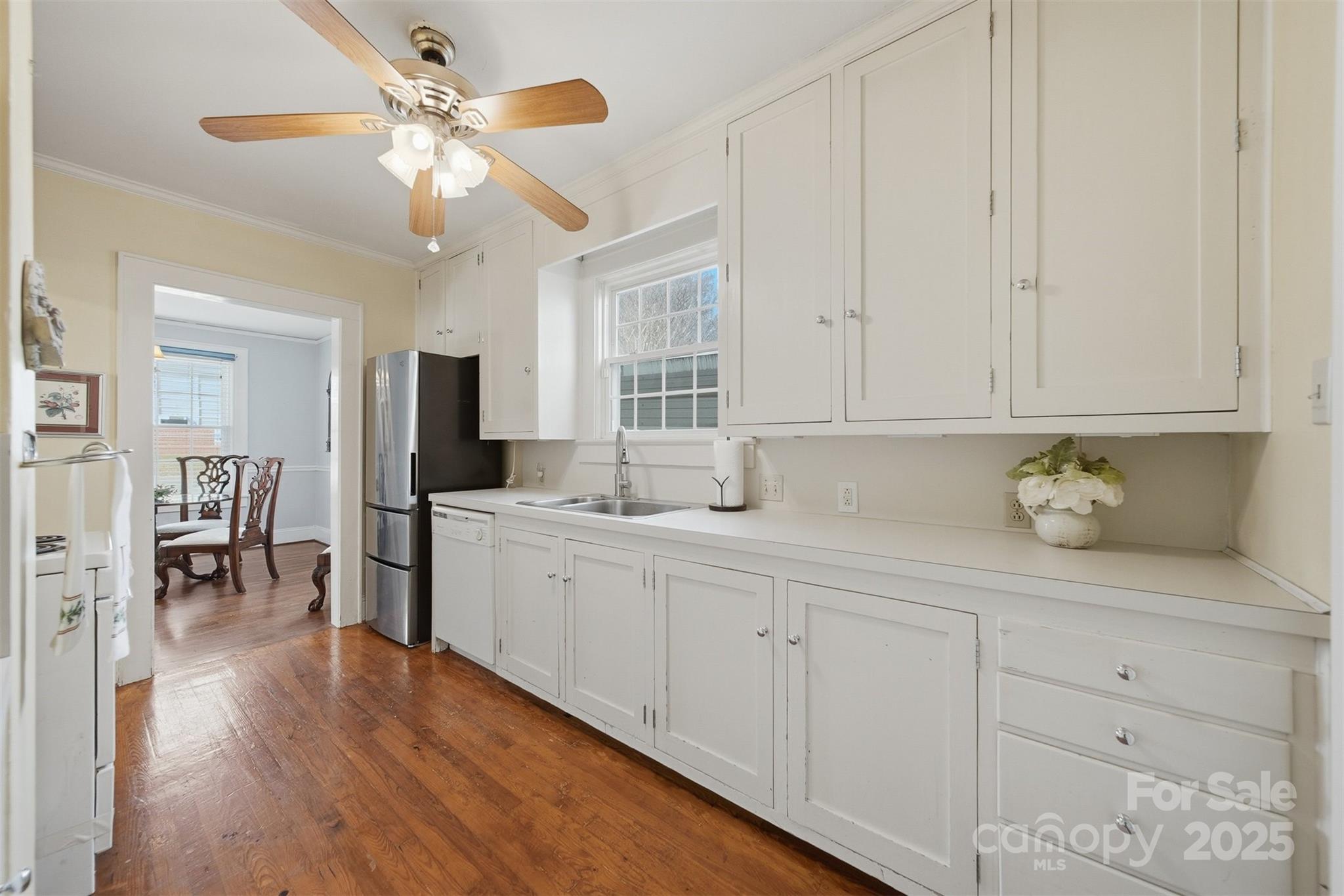 323 4th Street Place SW Hickory NC 28602