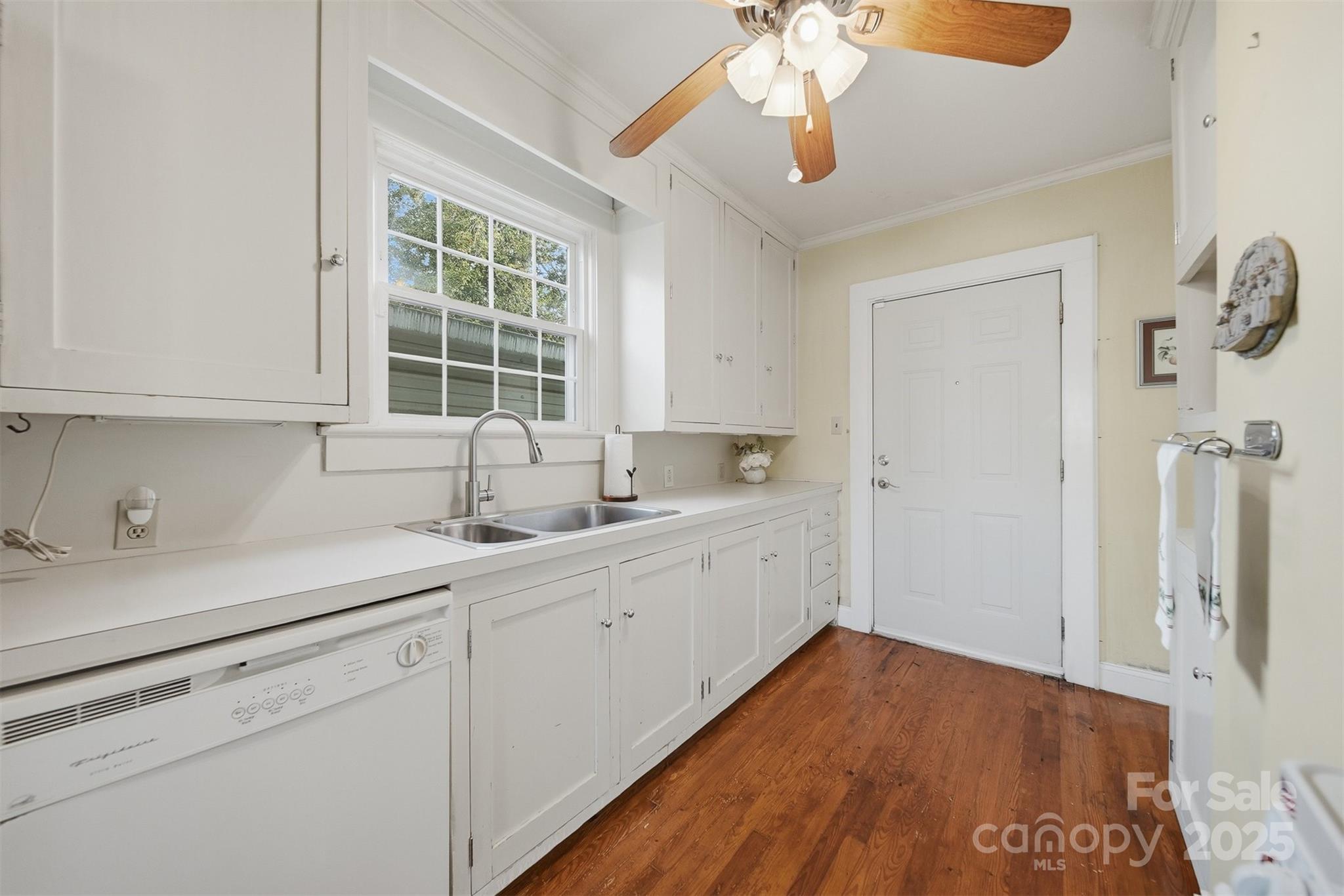 323 4th Street Place SW Hickory NC 28602