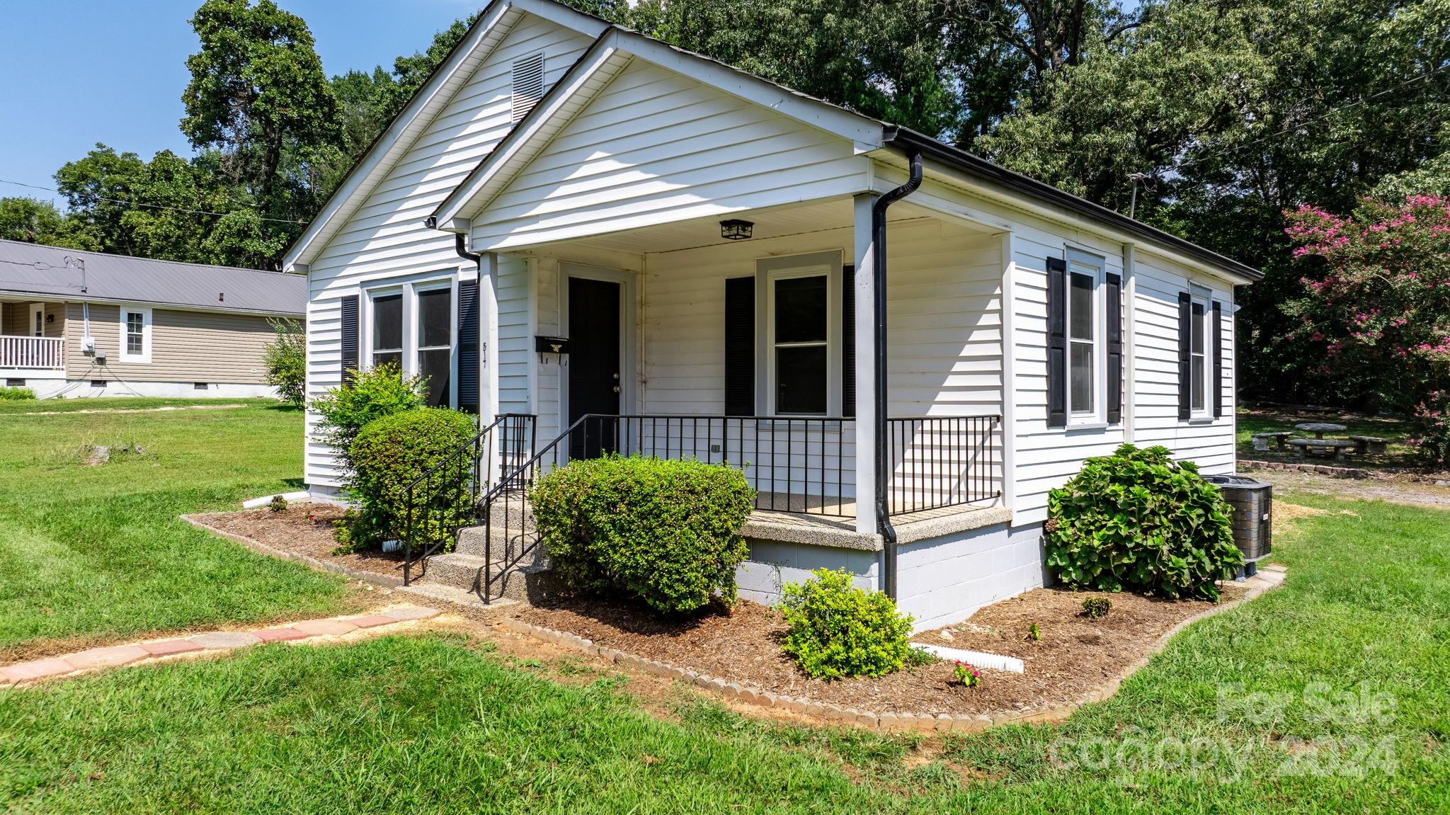 517 24th Street SW Hickory NC 28602
