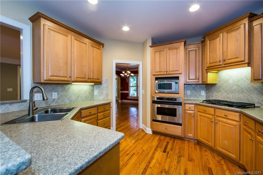 7631 Quail Park Drive Charlotte NC 28210