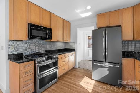 170 Riverview Drive Asheville NC 28806