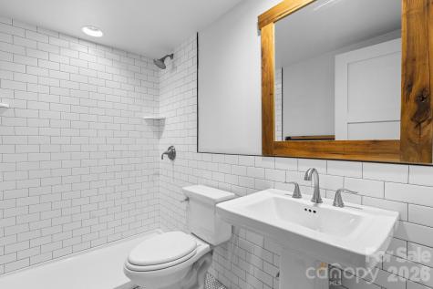 170 Riverview Drive Asheville NC 28806