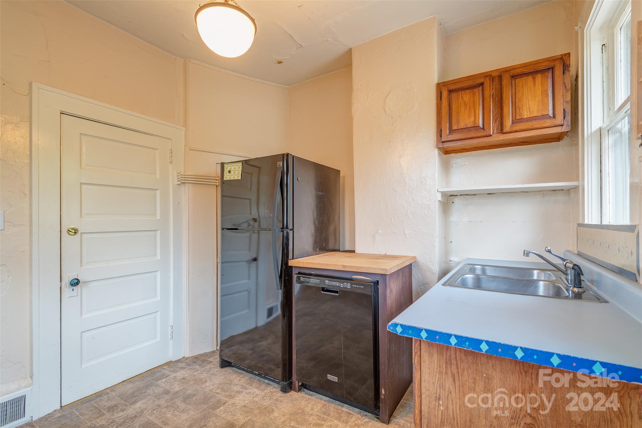 30 Linden Avenue Asheville NC 28801