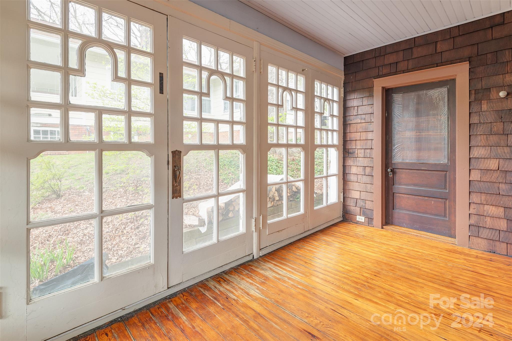 30 Linden Avenue Asheville NC 28801