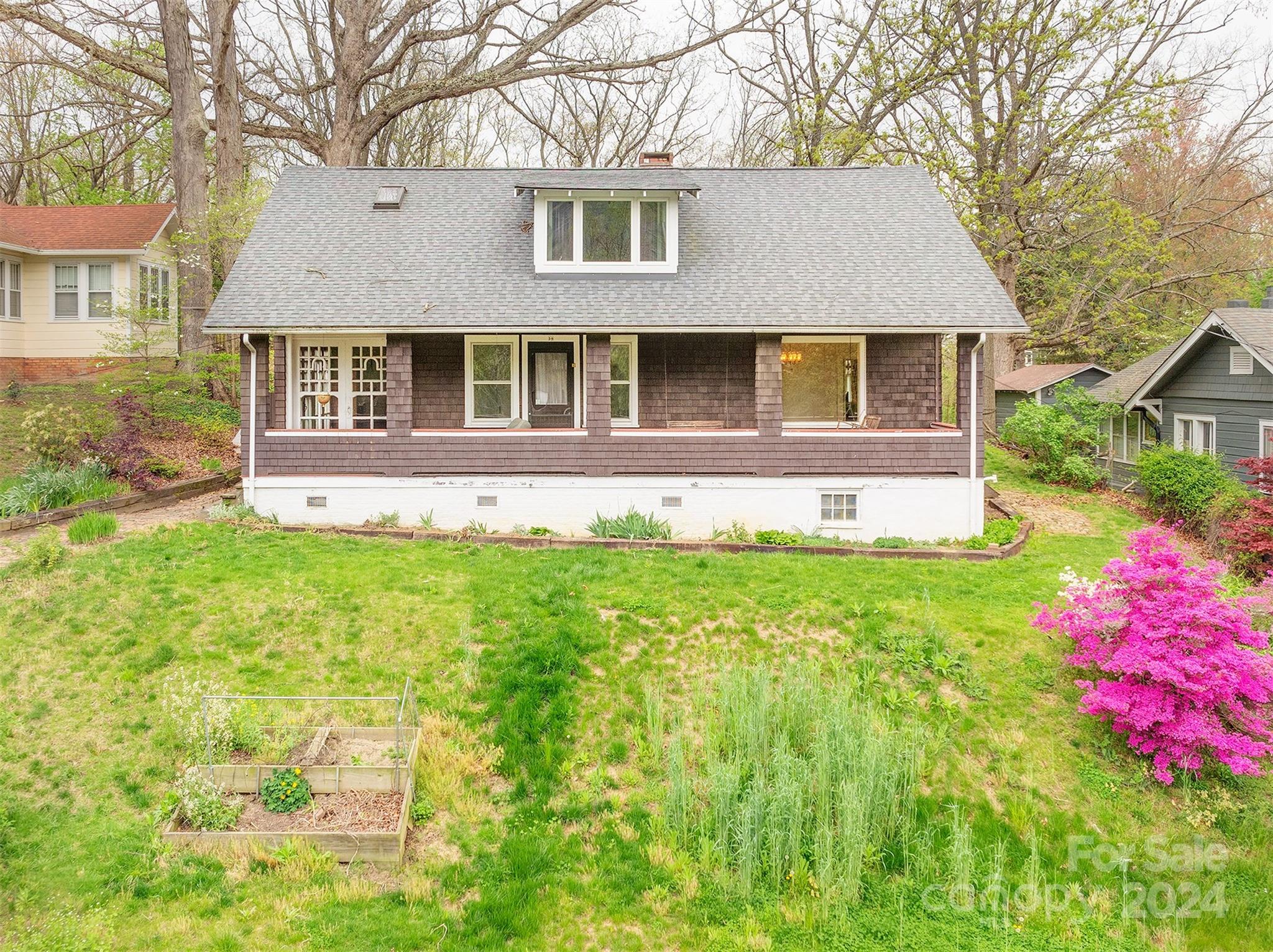 30 Linden Avenue Asheville NC 28801