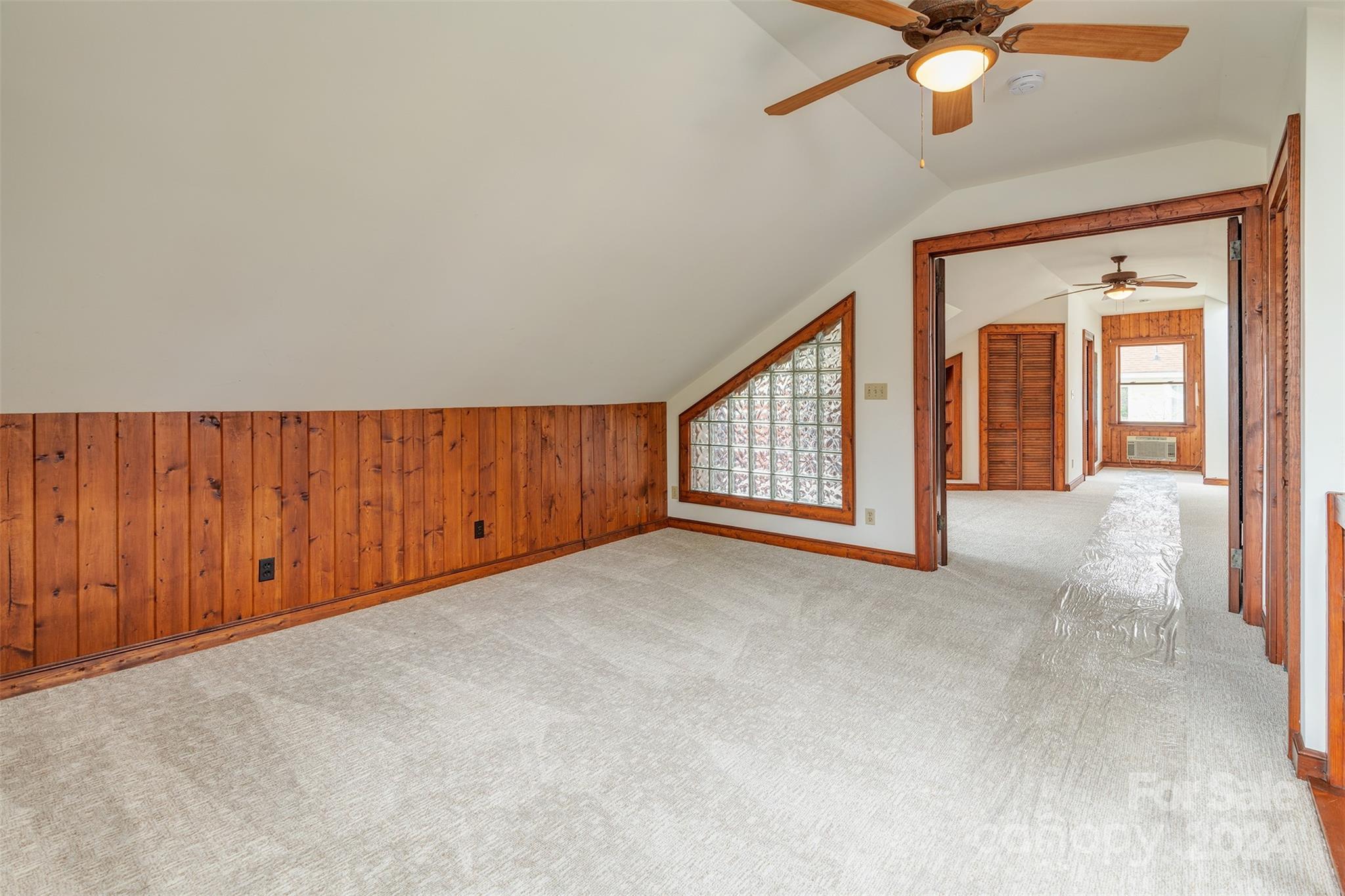 30 Linden Avenue Asheville NC 28801