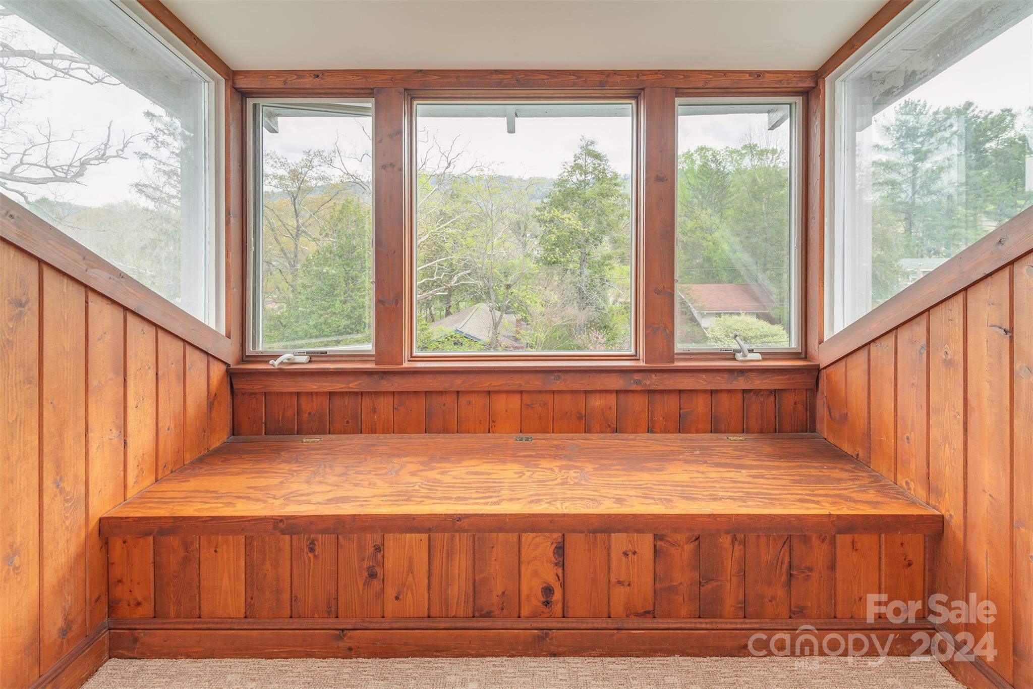 30 Linden Avenue Asheville NC 28801