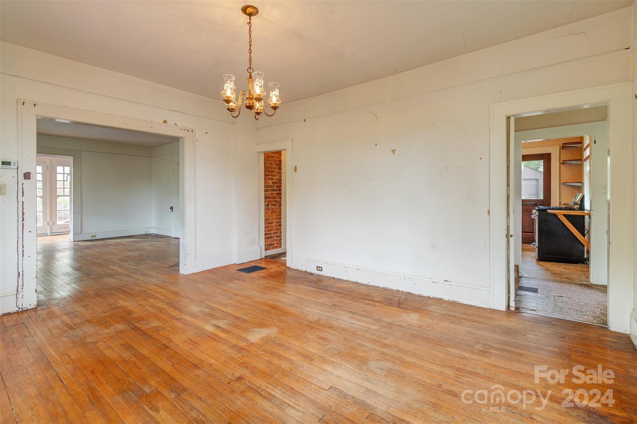 30 Linden Avenue Asheville NC 28801