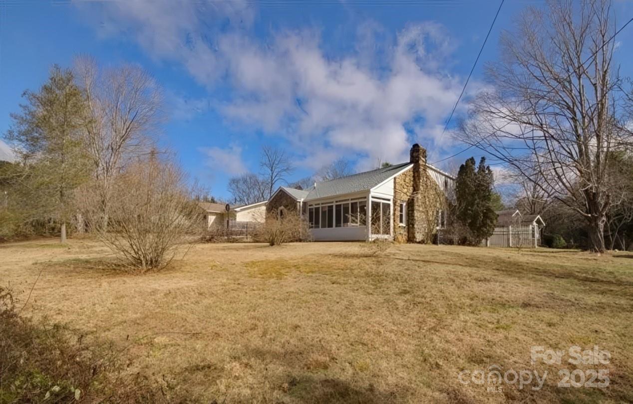 365 Old Haw Creek Road Asheville NC 28805