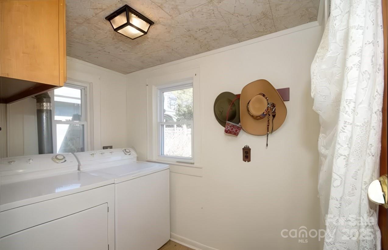 365 Old Haw Creek Road Asheville NC 28805