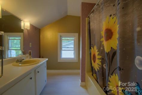 365 Old Haw Creek Road Asheville NC 28805