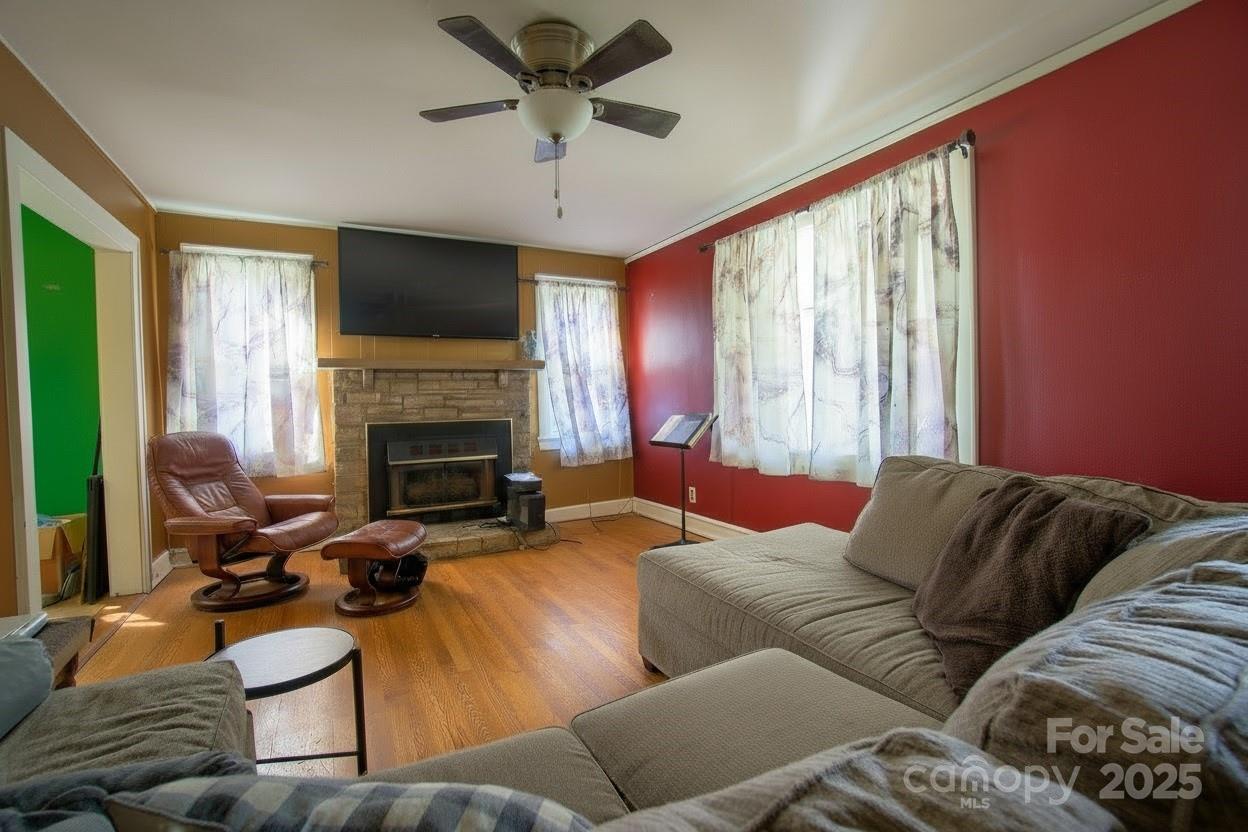 365 Old Haw Creek Road Asheville NC 28805