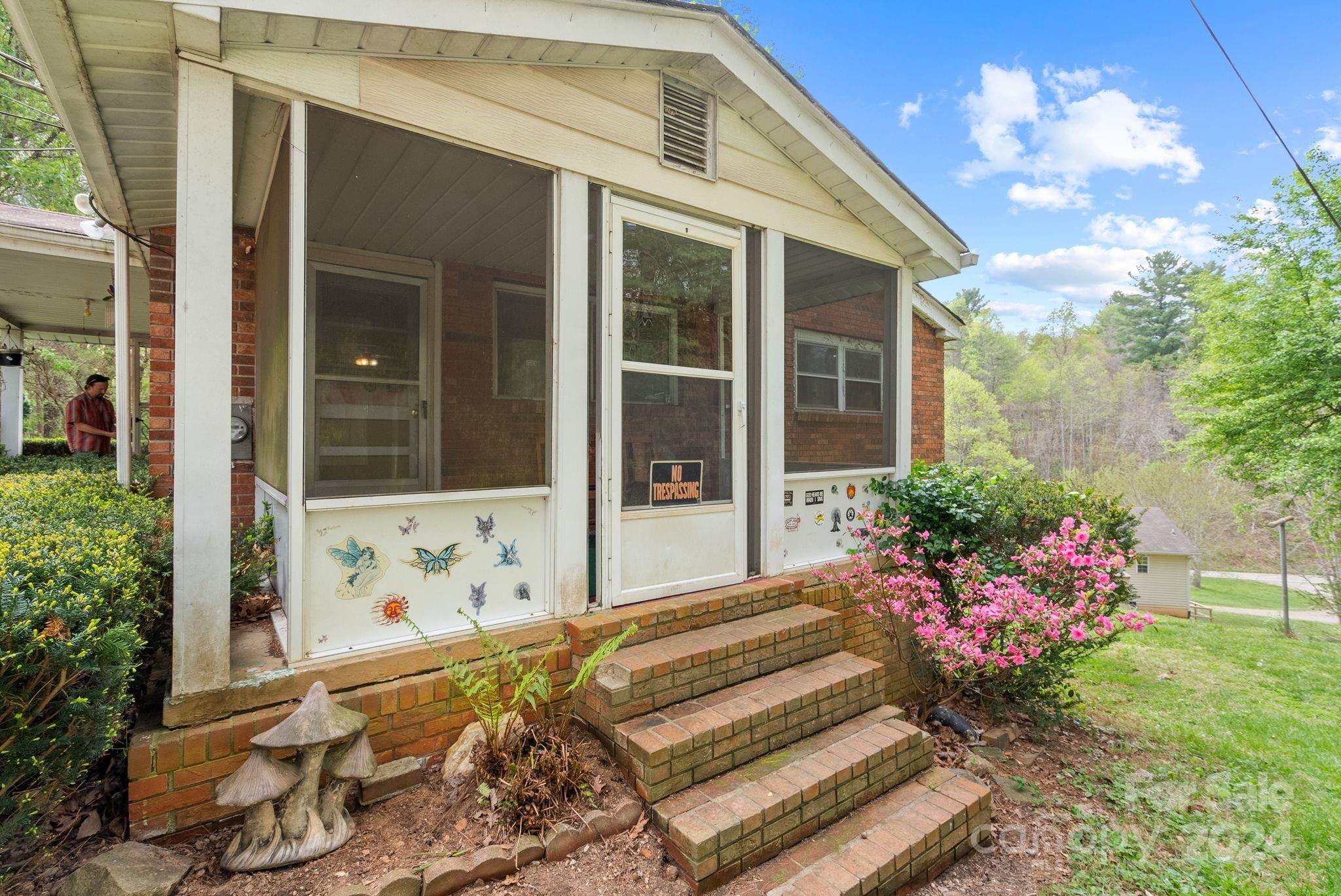 259 Riverview Church Road Asheville NC 28806