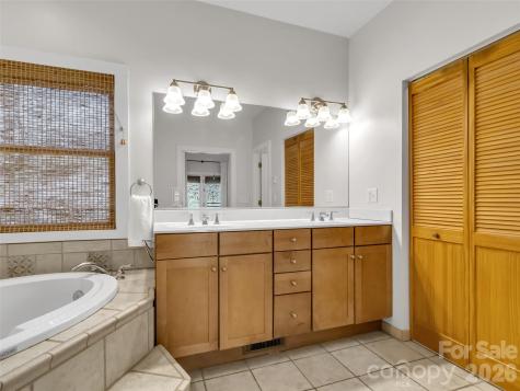 523 Brandywine Road Waynesville NC 28786