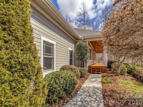 523 Brandywine Road Waynesville NC 28786
