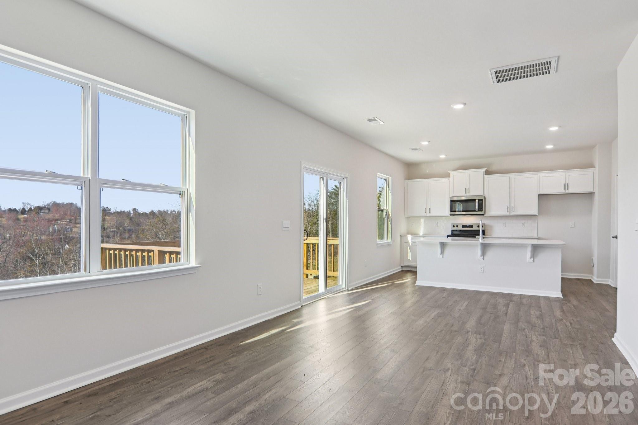 827 Adelston Lane Asheville NC 28804