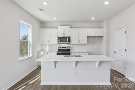 827 Adelston Lane Asheville NC 28804