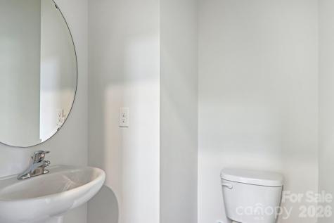 827 Adelston Lane Asheville NC 28804