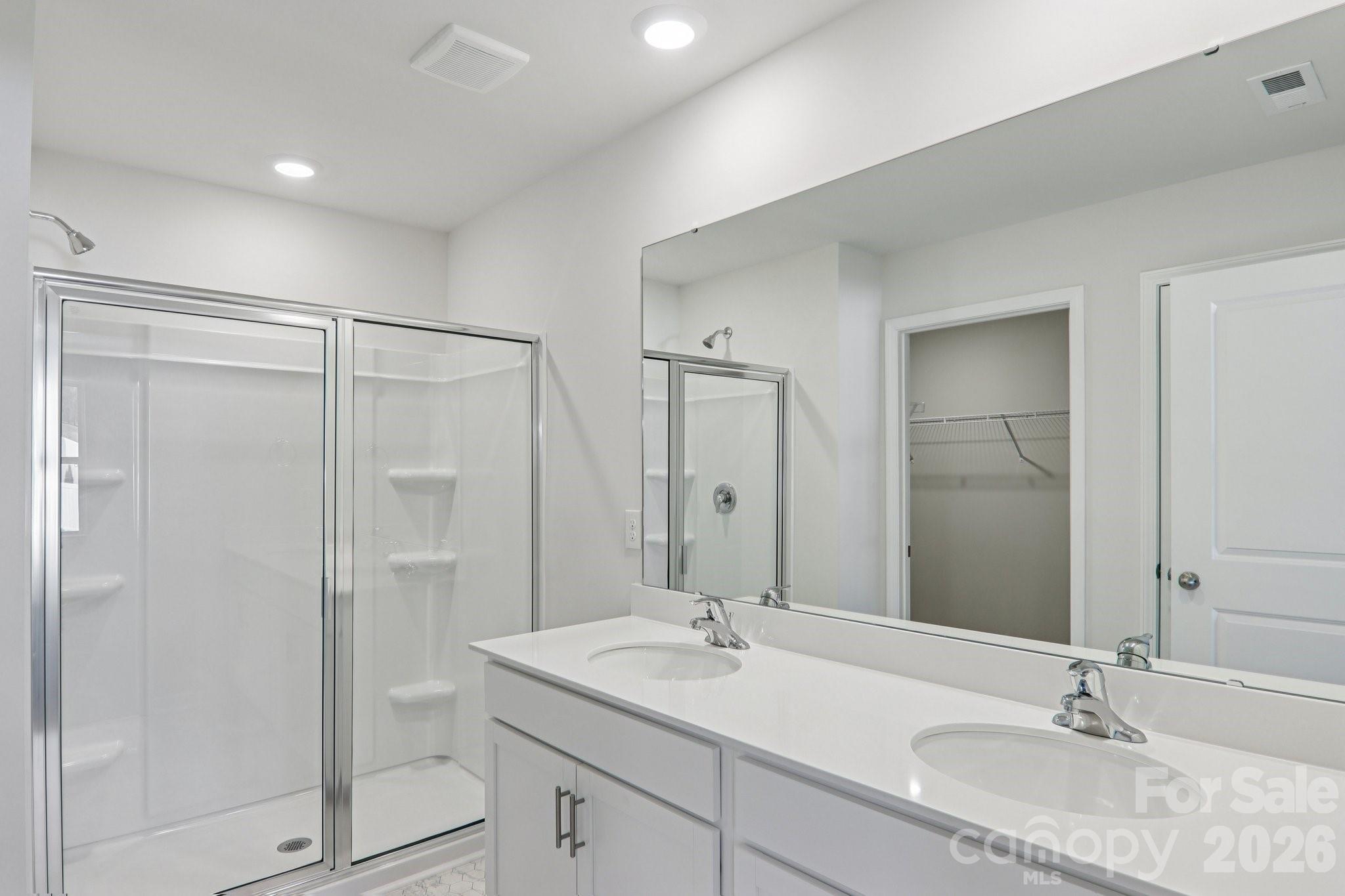 827 Adelston Lane Asheville NC 28804