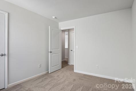 827 Adelston Lane Asheville NC 28804