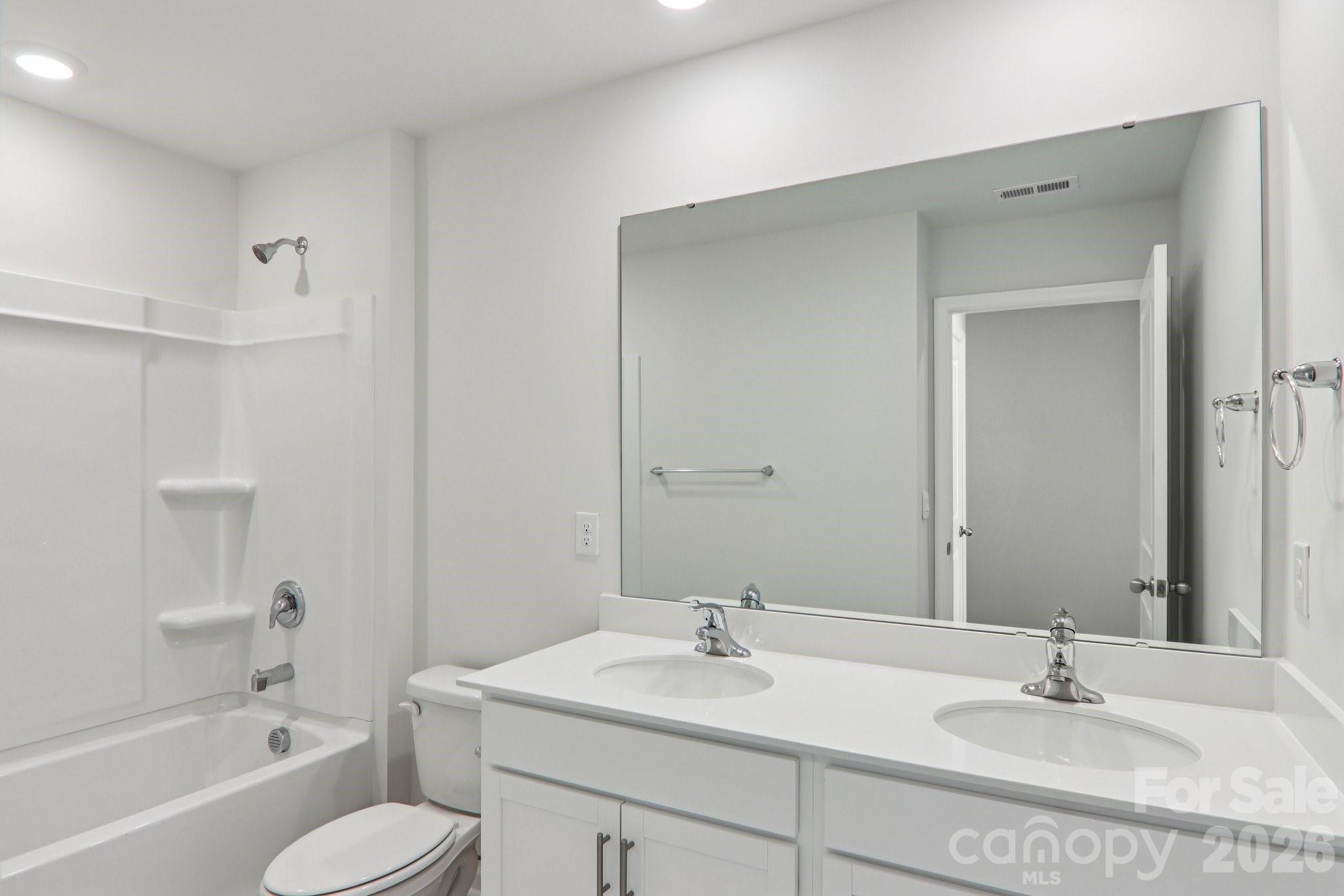 827 Adelston Lane Asheville NC 28804