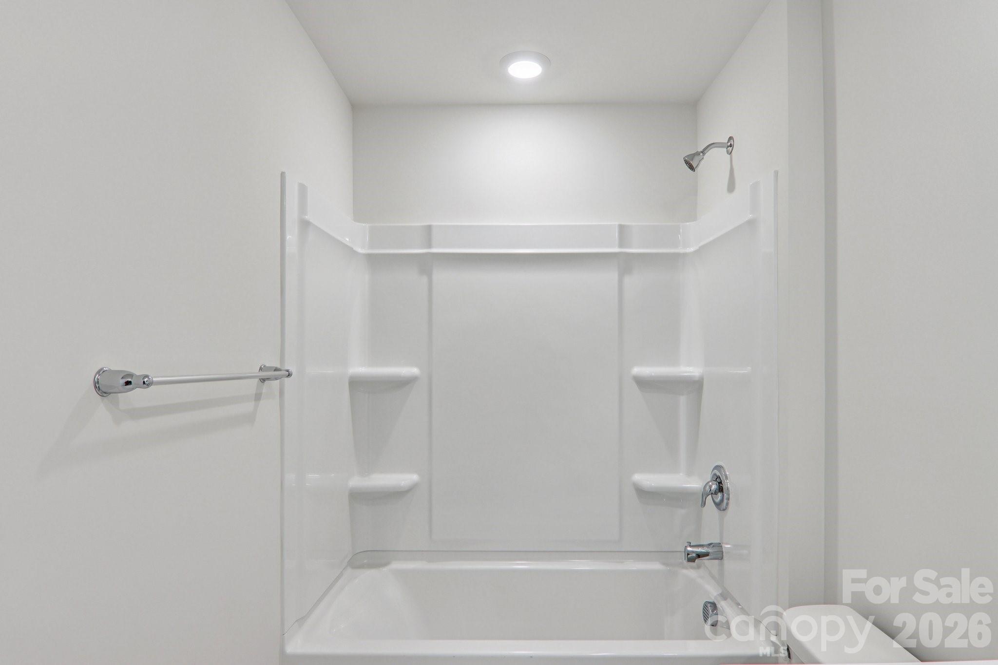 827 Adelston Lane Asheville NC 28804