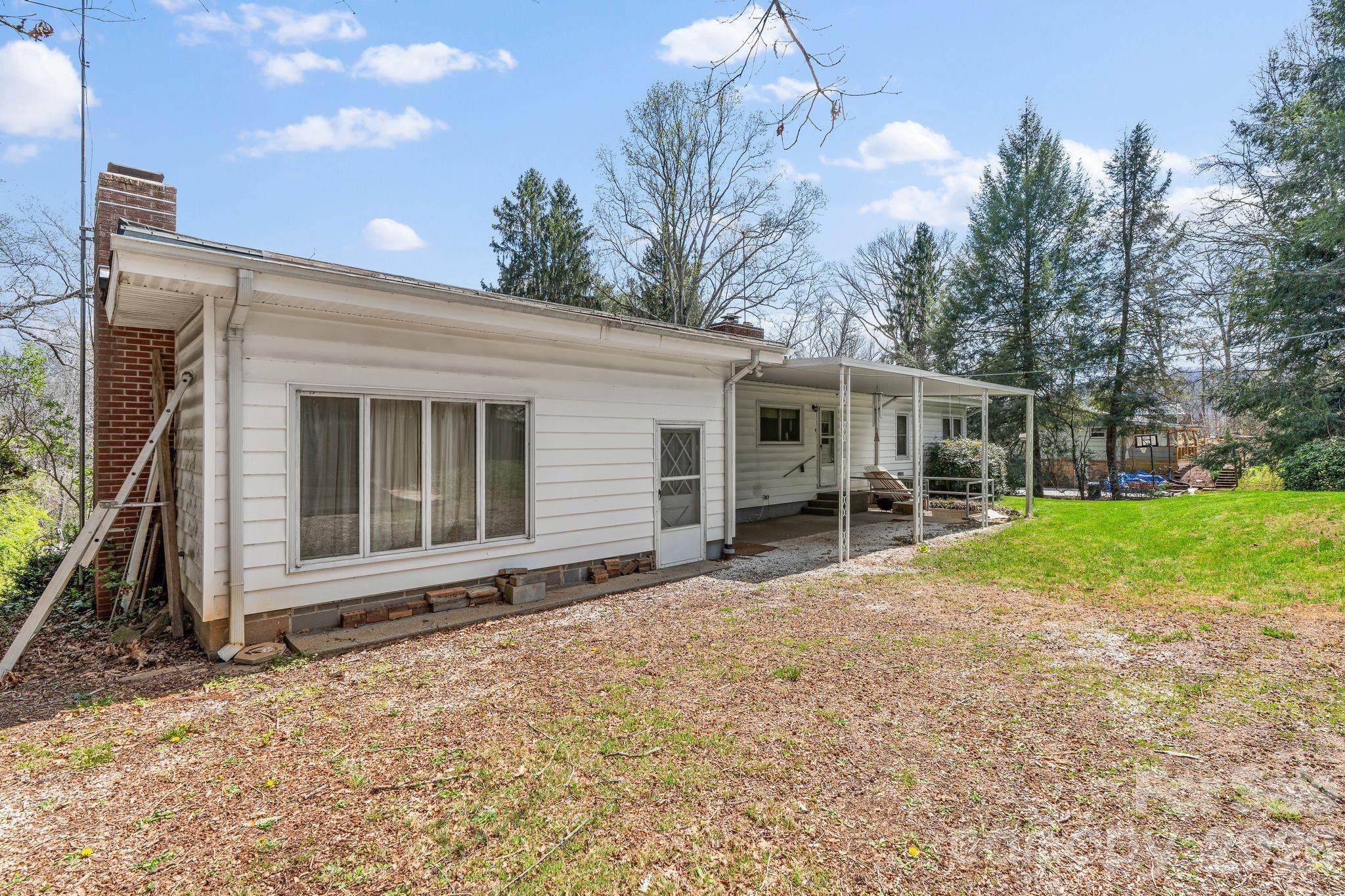 7 Acton Woods Road Candler NC 28715