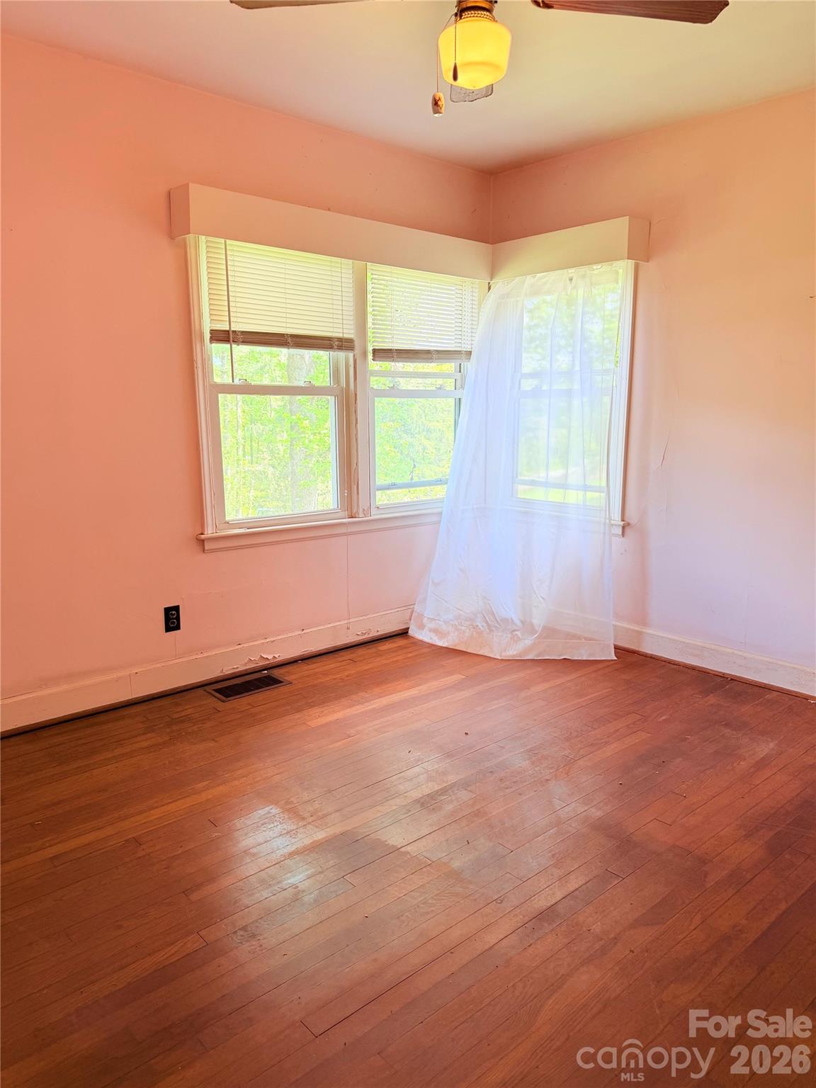 7 Acton Woods Road Candler NC 28715
