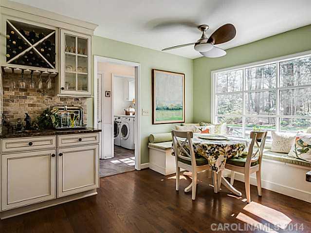3215 Ravencliff Drive Charlotte NC 28226