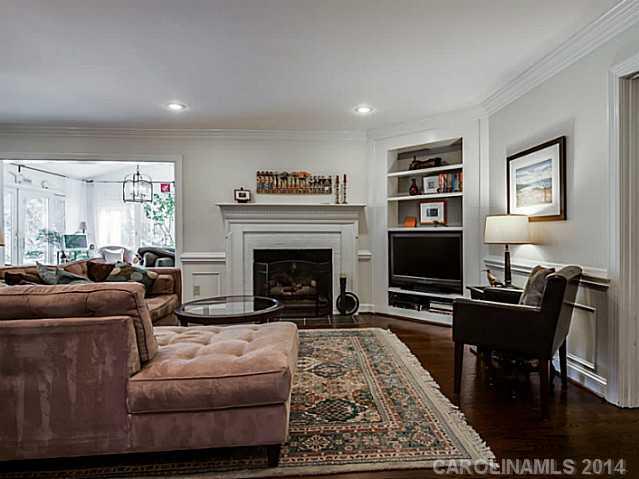 3215 Ravencliff Drive Charlotte NC 28226