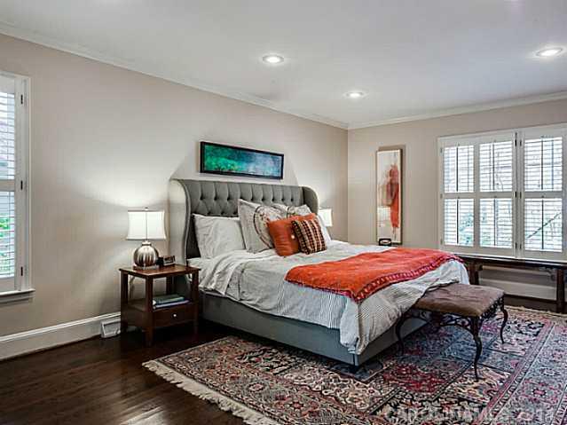 3215 Ravencliff Drive Charlotte NC 28226