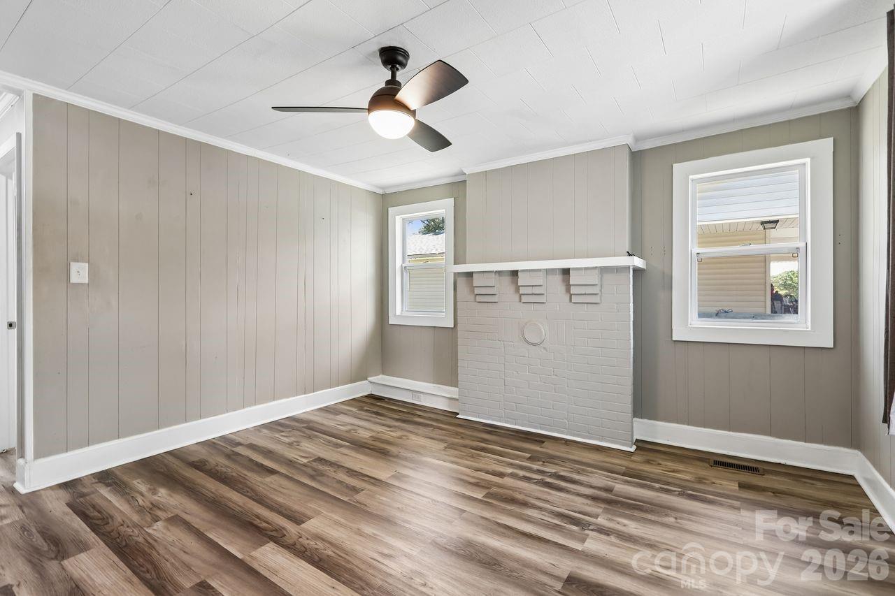 408 E Park Avenue Gastonia NC 28054