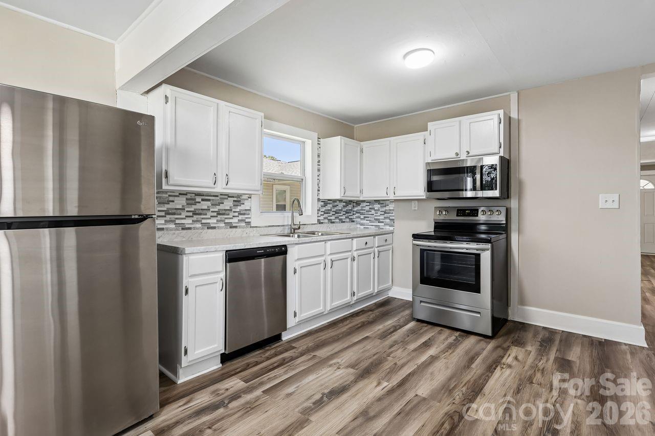 408 E Park Avenue Gastonia NC 28054