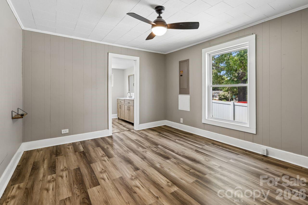 408 E Park Avenue Gastonia NC 28054