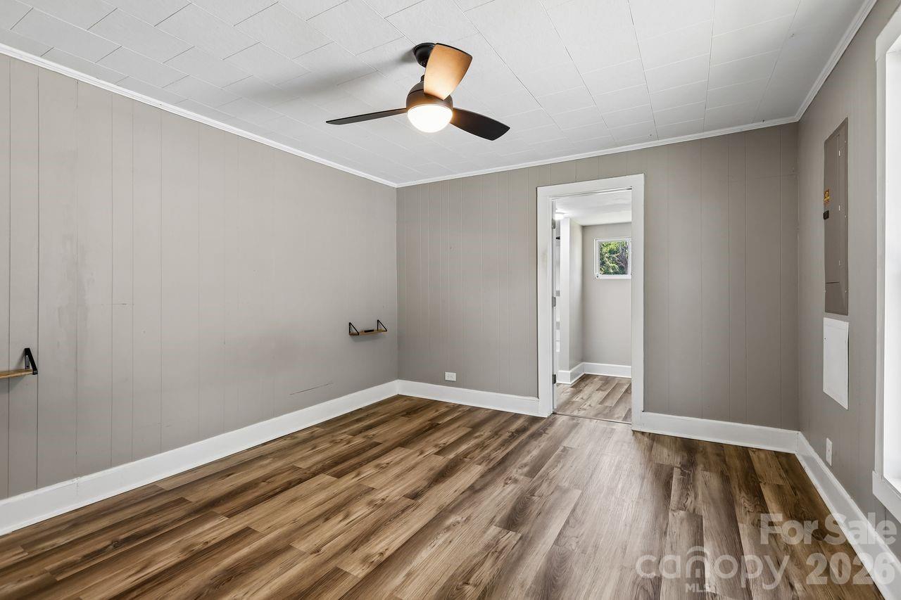 408 E Park Avenue Gastonia NC 28054