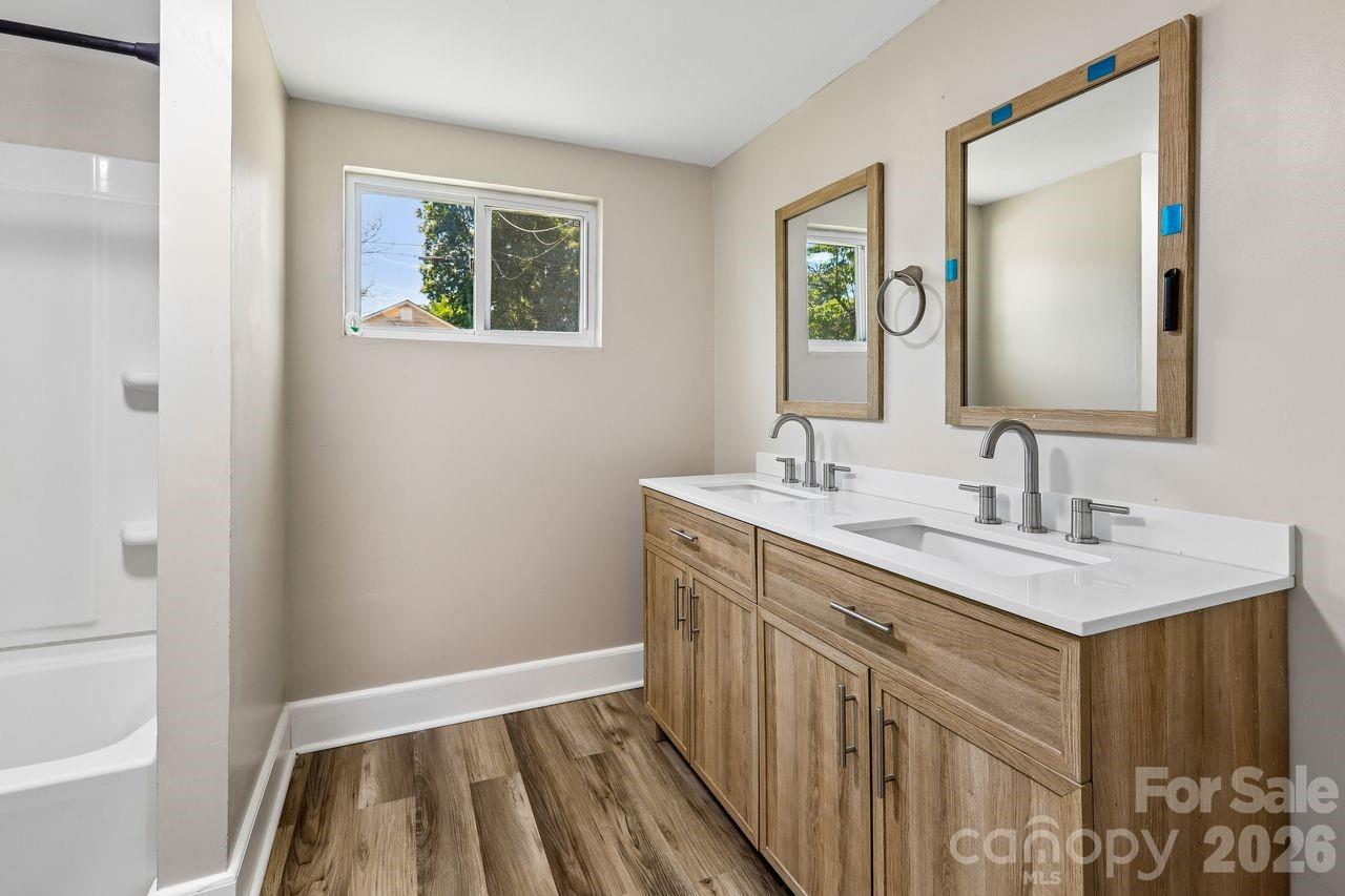 408 E Park Avenue Gastonia NC 28054
