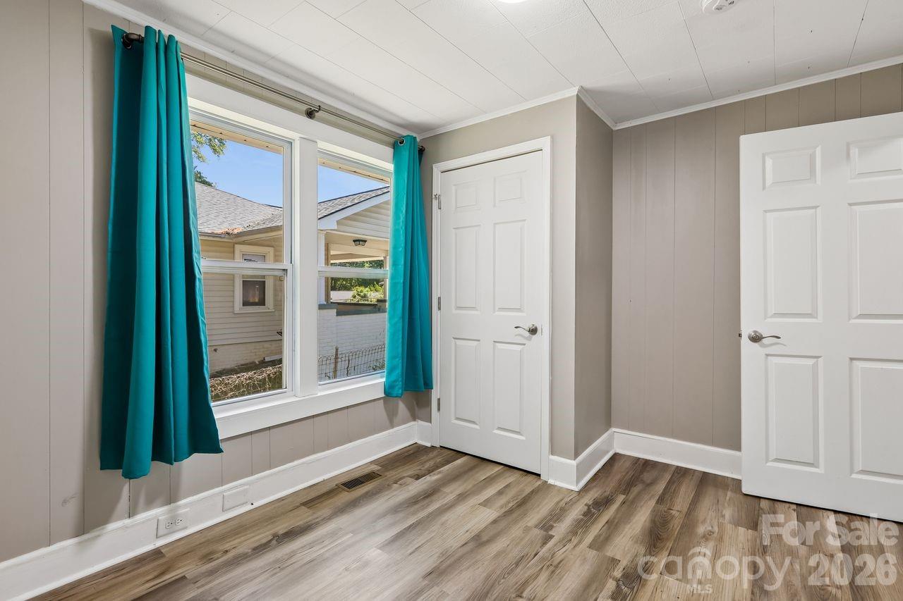 408 E Park Avenue Gastonia NC 28054