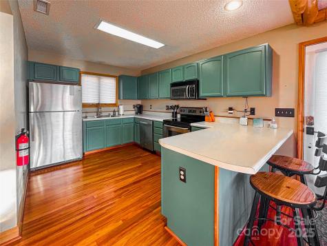 114 Spruce Hollow Road Beech Mountain NC 28604