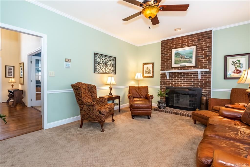 5047 Hickory Lake Lane Matthews NC 28105
