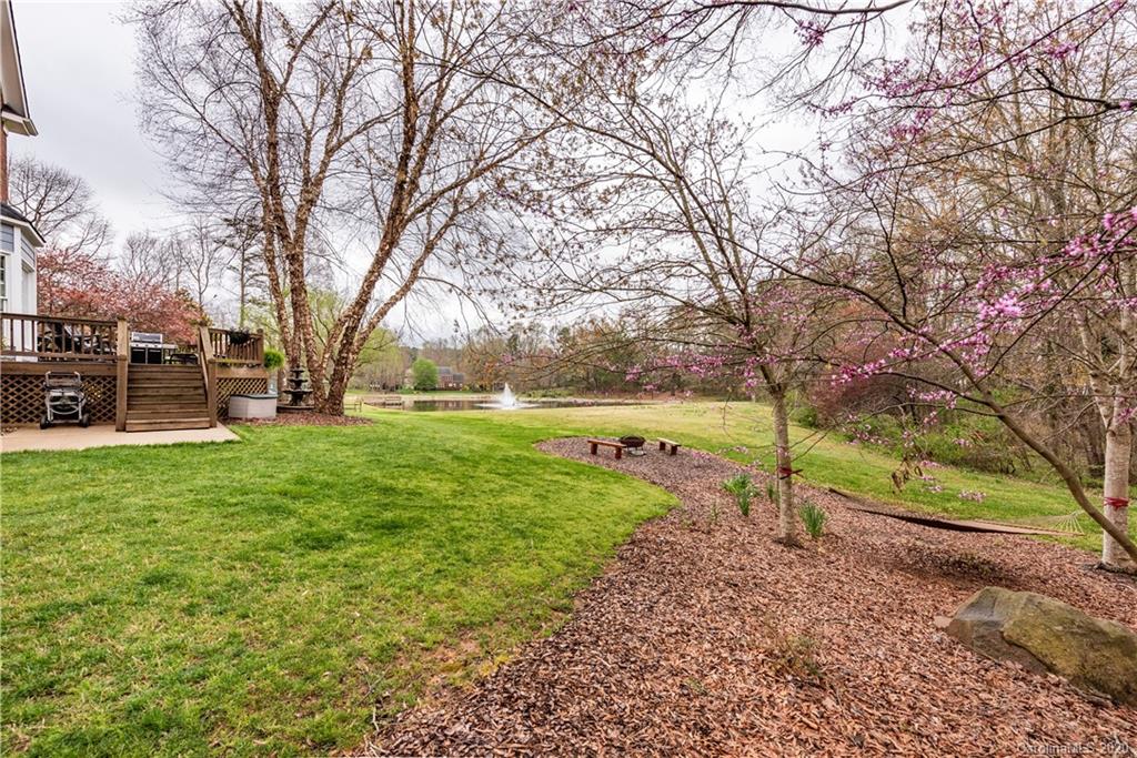 5047 Hickory Lake Lane Matthews NC 28105