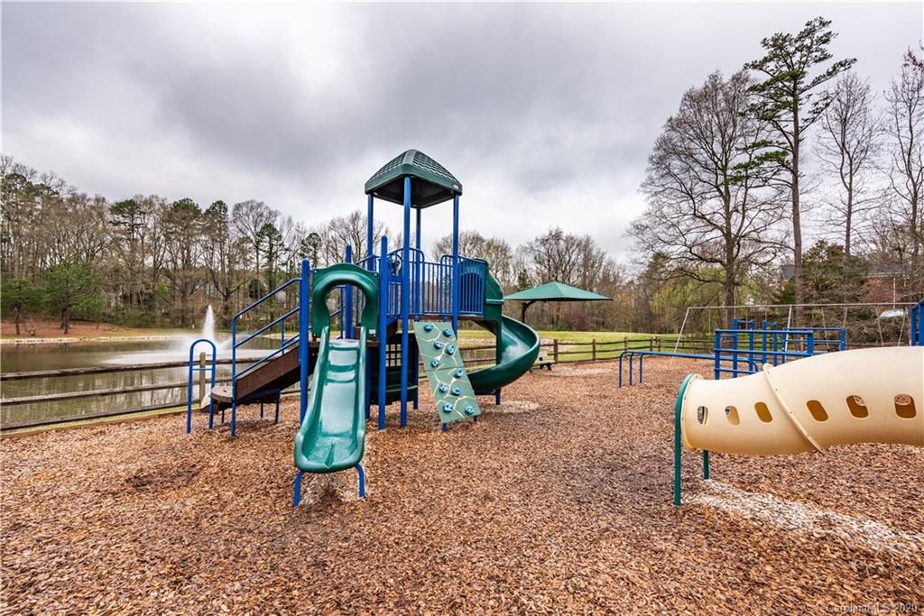 5047 Hickory Lake Lane Matthews NC 28105