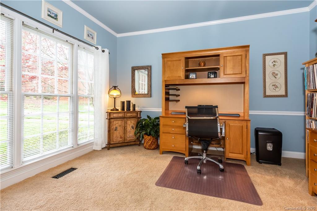 5047 Hickory Lake Lane Matthews NC 28105