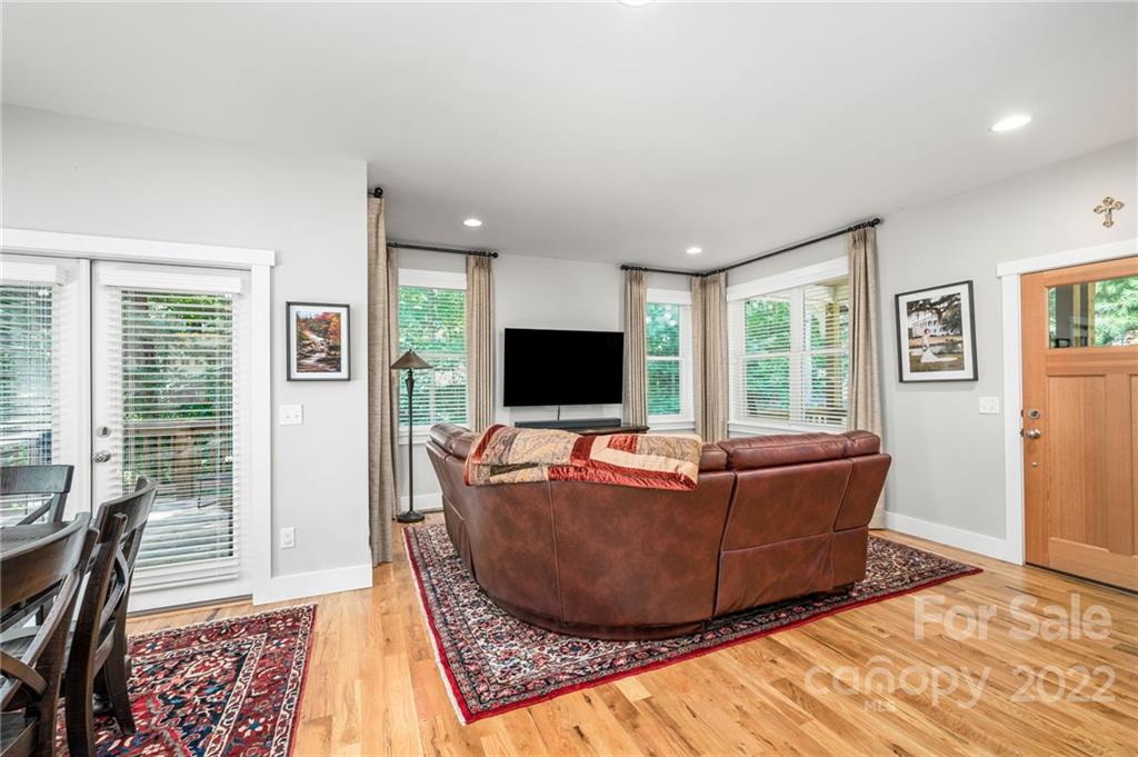 114 Cisco Road Asheville NC 28805