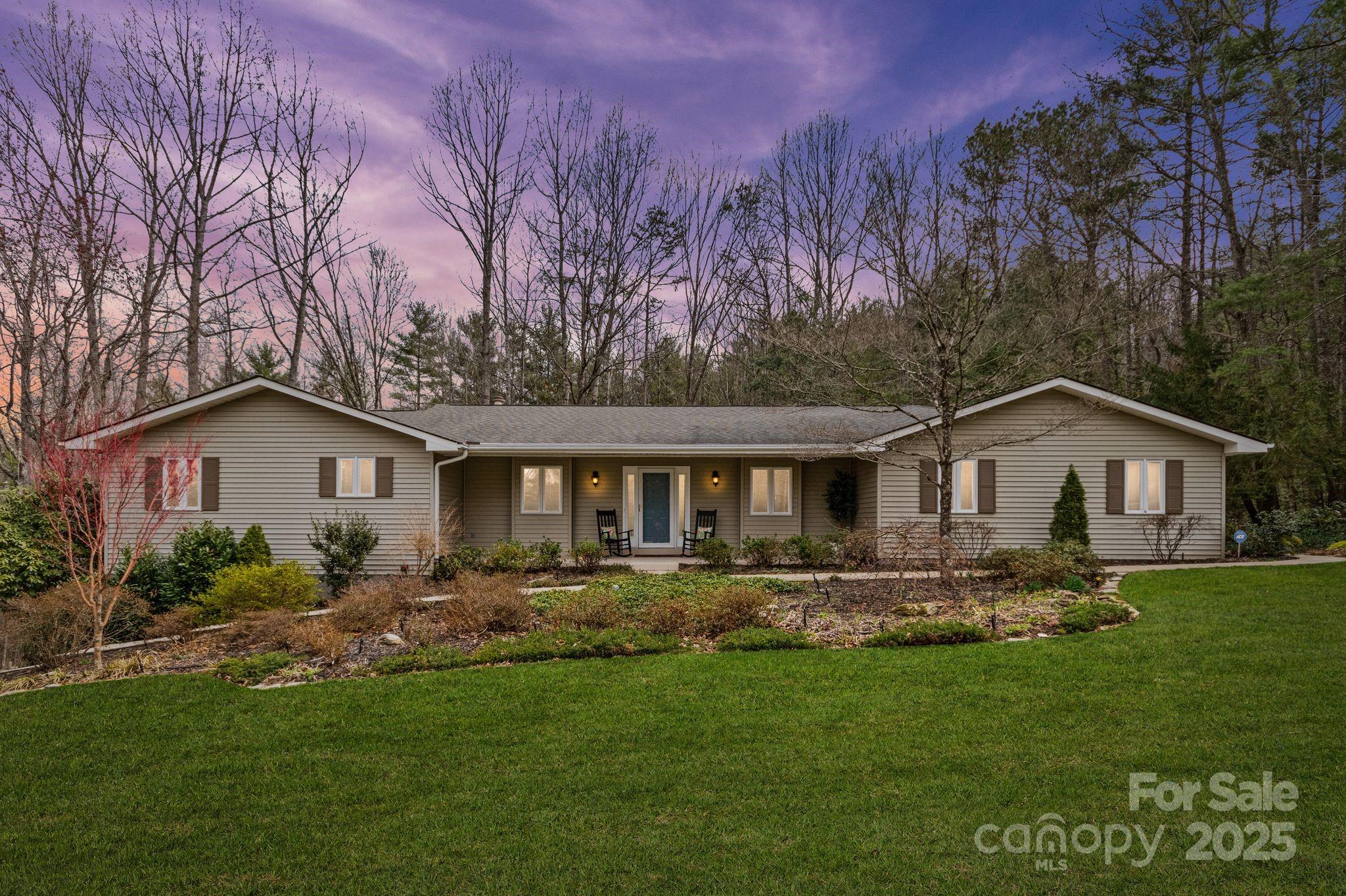 17 Sweetwater Oaks Drive Fletcher NC 28732