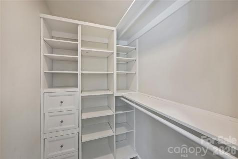 6504 Hunter Pine Lane Charlotte NC 28270